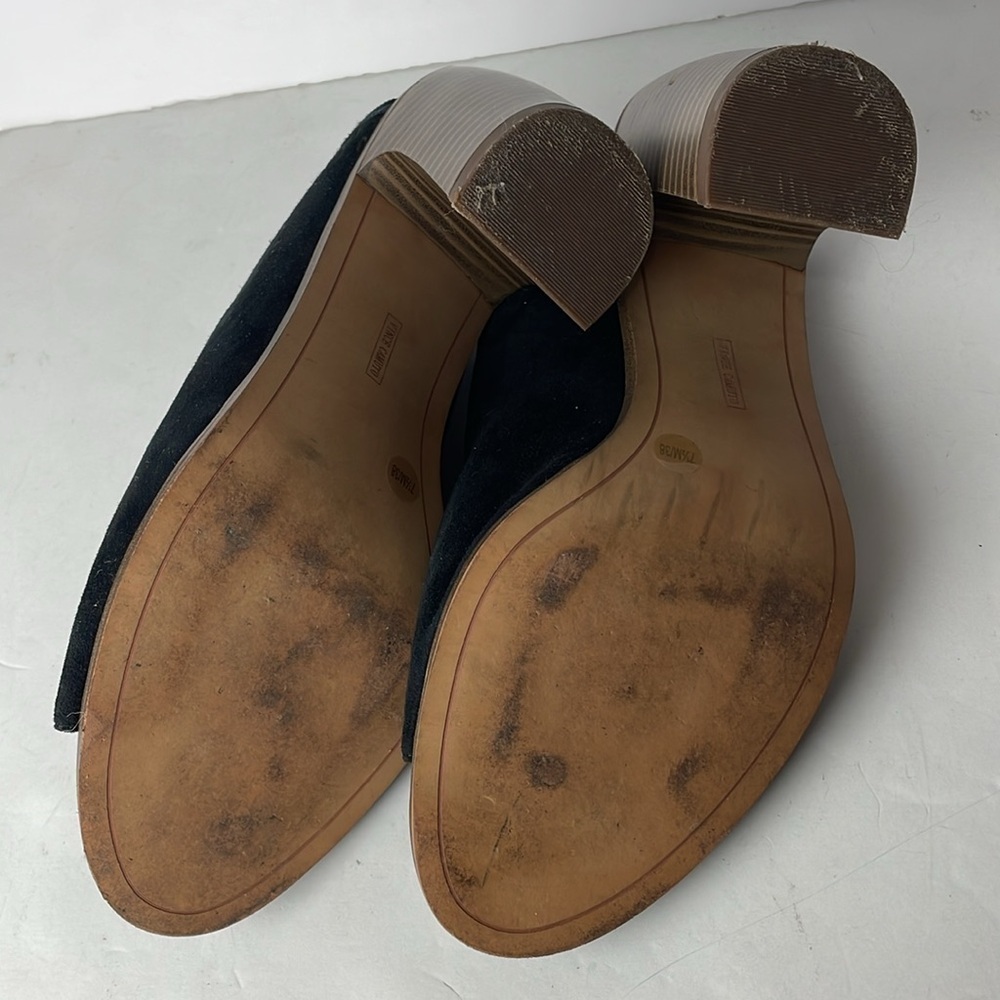 Vince Camuto Merlyna Black Suede Clogs - Picture 6 of 7